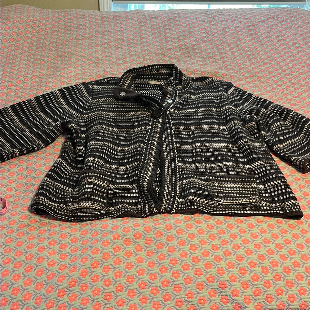 Croft & Barrow Brown and White Patterned sweater